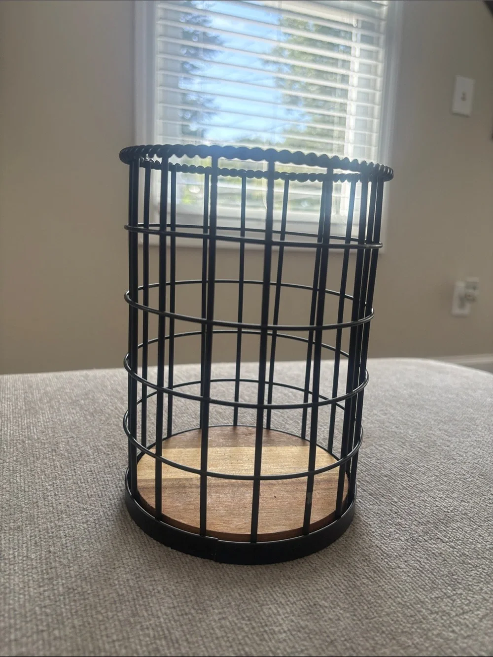 Black Wire & Wood Kitchen Utensils Holder or Desk Organizer - Home Storage